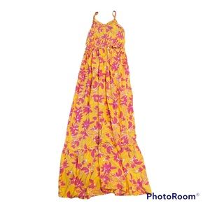 Floral maxi dress!
